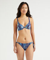 Top de bikini con aros y estampado Eyes of the wind para mujer Midnight vista frontal desgastada