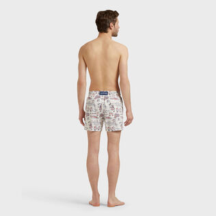Men Stretch Swim Shorts Family Beach- Vilebrequin x St Regis Sugar switzle 背面穿戴视图